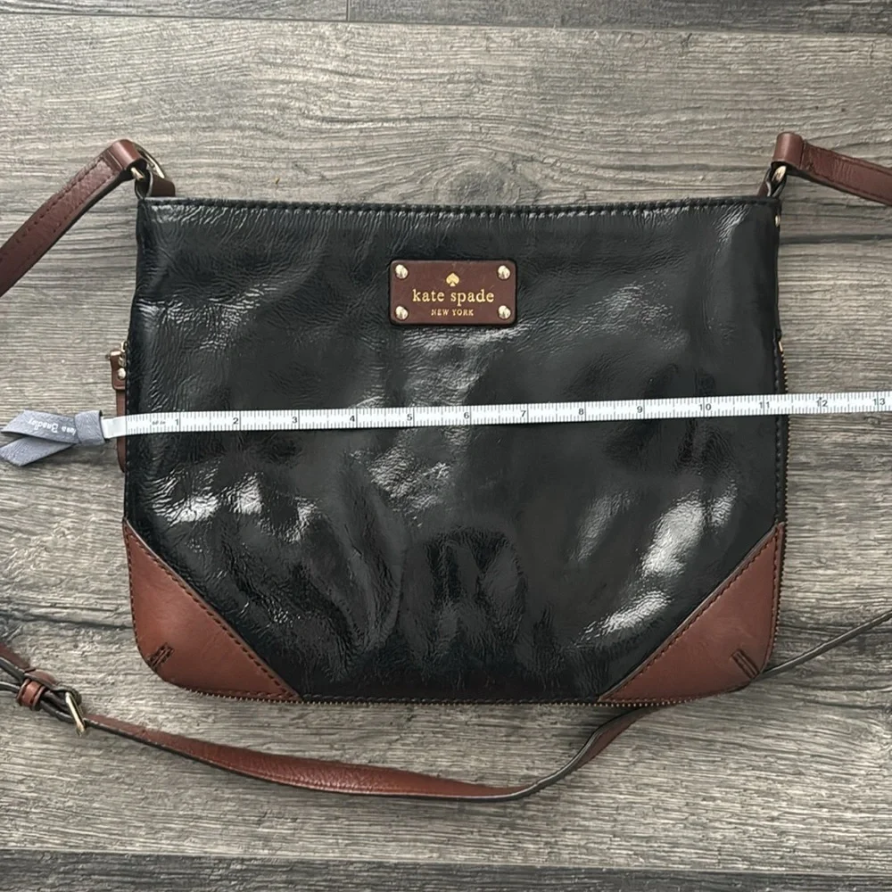 KATE SPADE Black Patent Leather w/Brown Leather Cross-Body Strap Shoulder Bag